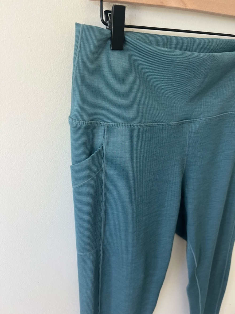prAna Becksa 7/8 Legging - Women's in Mirage Heather size XL - Picture 5 of 11